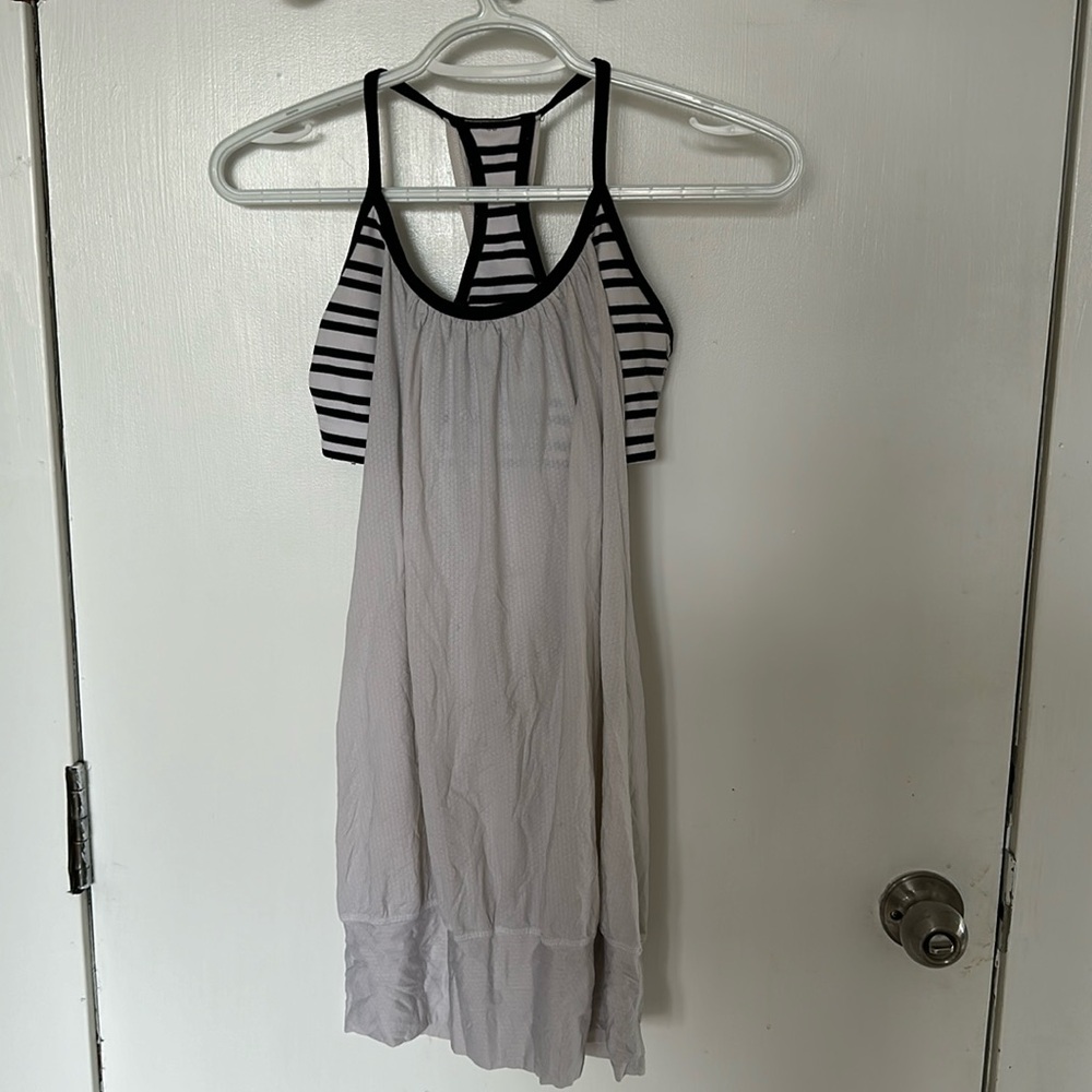 Lululemon workout Top